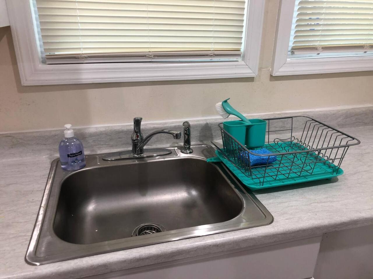 Spacious And Private Apartment With 3 Bedrooms And 1 Bathroom Near Newark International Airport Ewr And New York City Exteriér fotografie